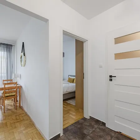 Katowicka Comfort By Bookinghost