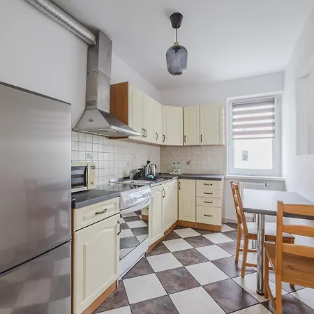 Katowicka Comfort By Bookinghost