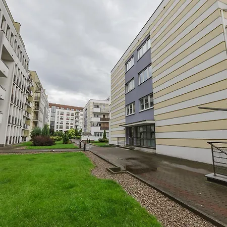 Katowicka Comfort By Bookinghost Apartman *