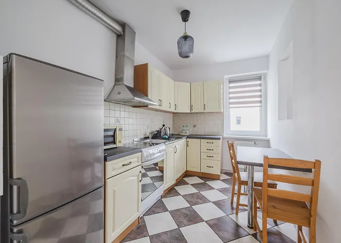 Katowicka Comfort By Bookinghost