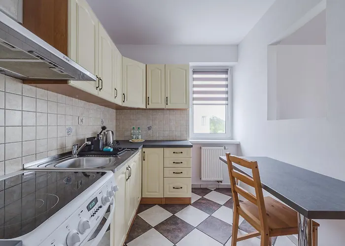 Apartment Katowicka Comfort By Bookinghost