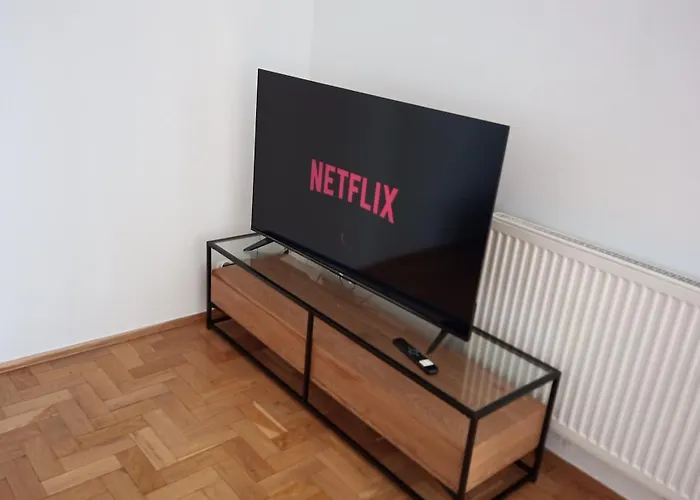 Katowicka Comfort By Bookinghost